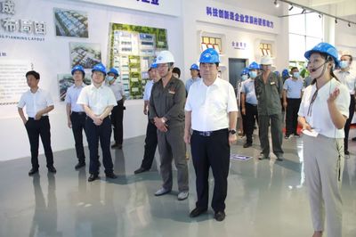 全市工業經濟運行暨化工企業轉型發展現場會在襄城召開，生物農藥技術研發成焦點